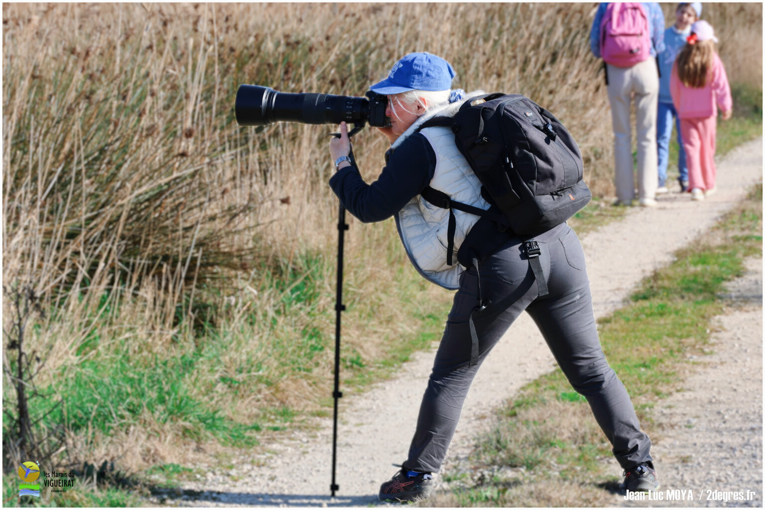 Visiteuse2 Marais du Vigueirat